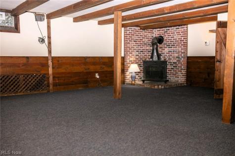 44 Colony Drive Oberlin OH 44074