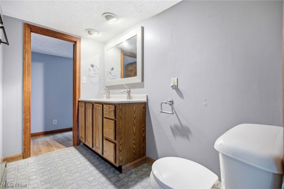44 Colony Drive Oberlin OH 44074