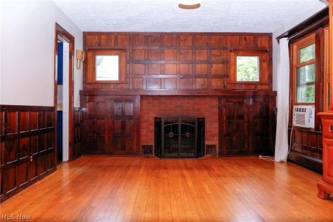 44 Colony Drive Oberlin OH 44074