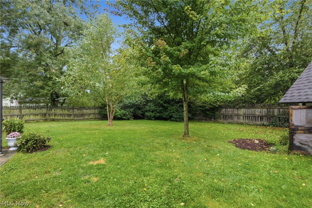 44 Colony Drive Oberlin OH 44074