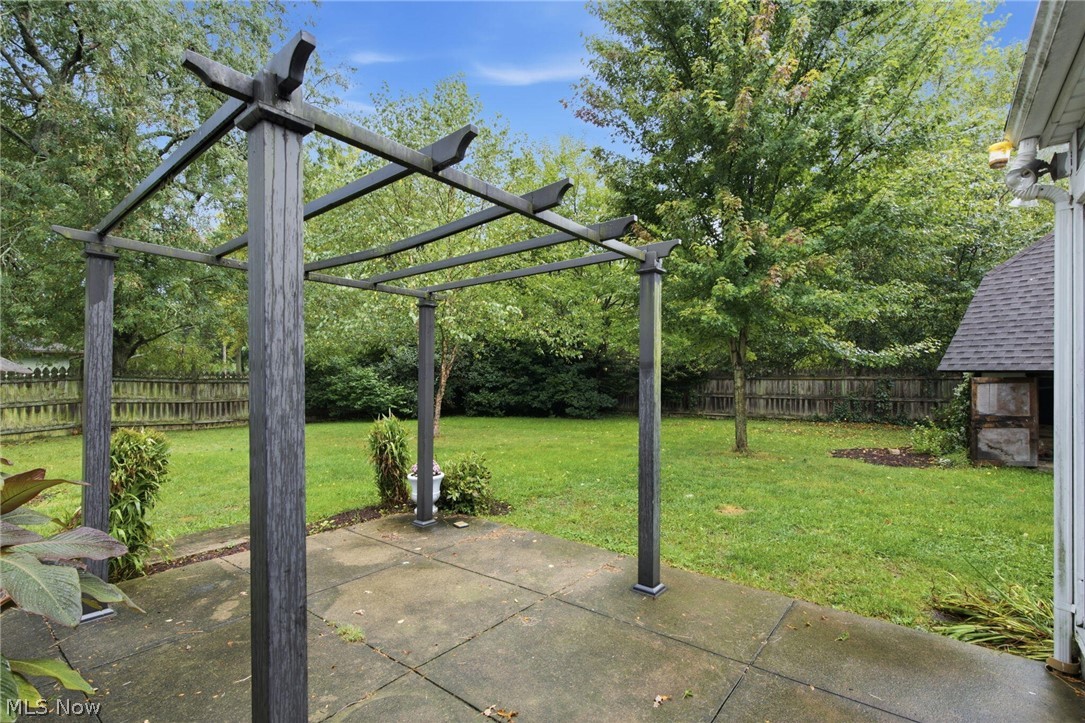 44 Colony Drive Oberlin OH 44074