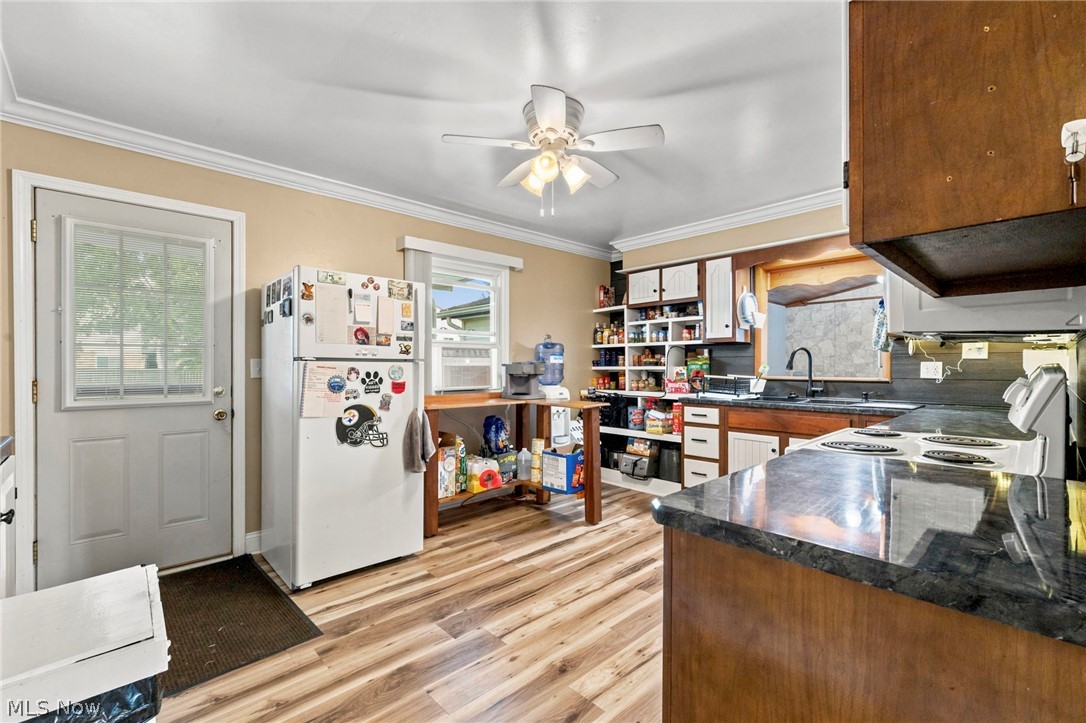 223 E North Street Crestline OH 44827