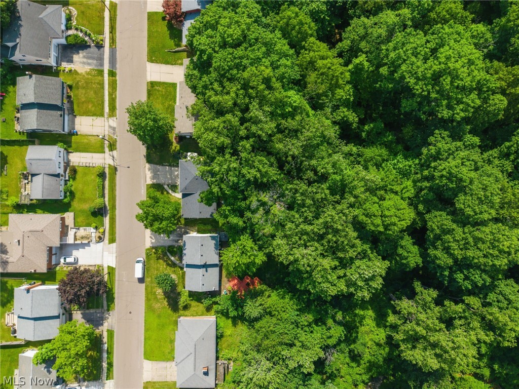 1585 Kingsley Avenue Akron OH 44313