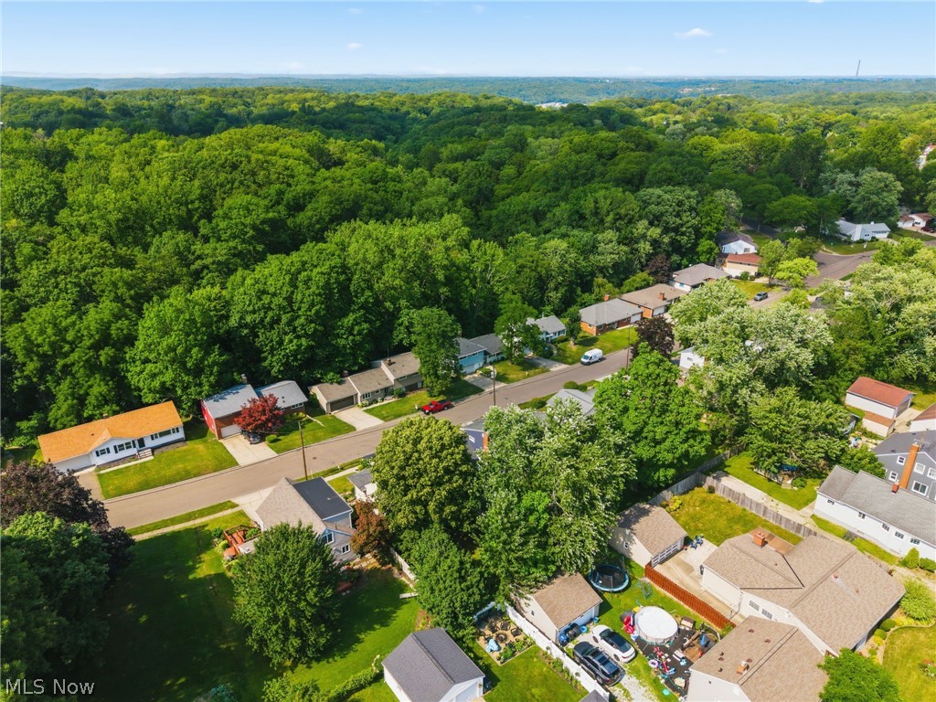 1585 Kingsley Avenue Akron OH 44313