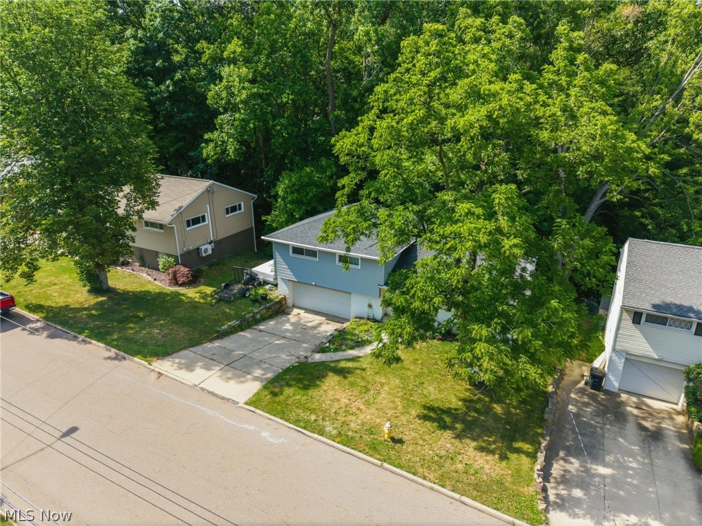 1585 Kingsley Avenue Akron OH 44313