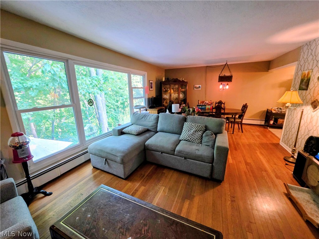 1585 Kingsley Avenue Akron OH 44313