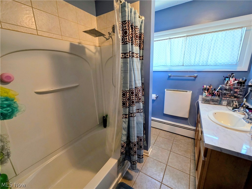 1585 Kingsley Avenue Akron OH 44313