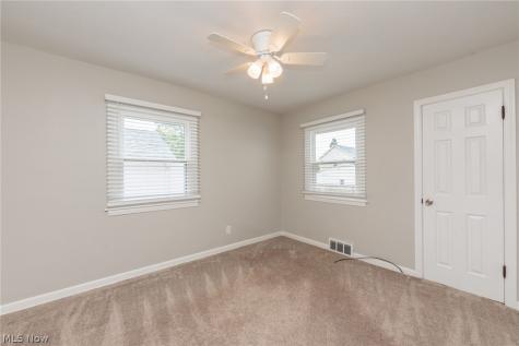 319 Kathron Avenue Cuyahoga Falls OH 44221