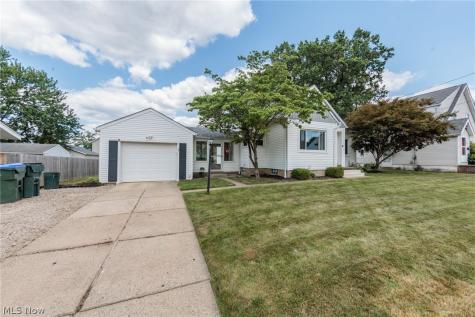 319 Kathron Avenue Cuyahoga Falls OH 44221