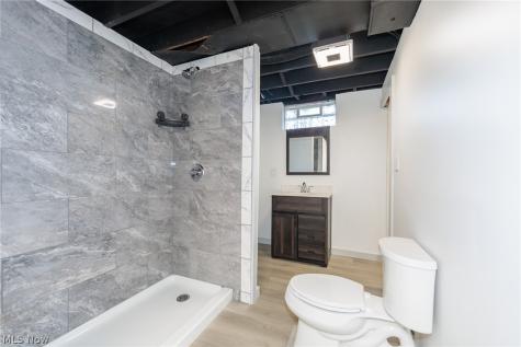 319 Kathron Avenue Cuyahoga Falls OH 44221