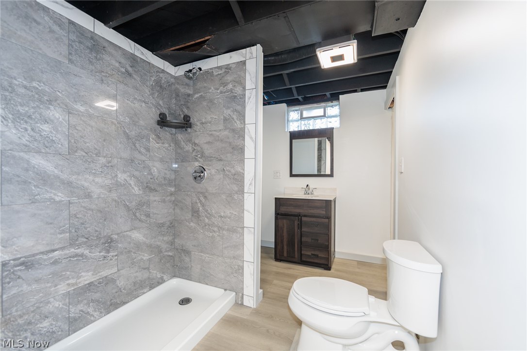 319 Kathron Avenue Cuyahoga Falls OH 44221