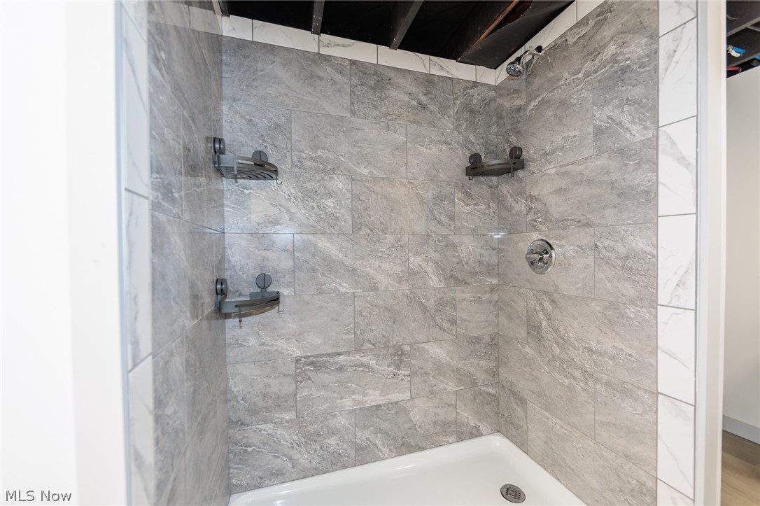 319 Kathron Avenue Cuyahoga Falls OH 44221