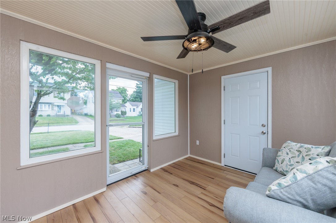 319 Kathron Avenue Cuyahoga Falls OH 44221