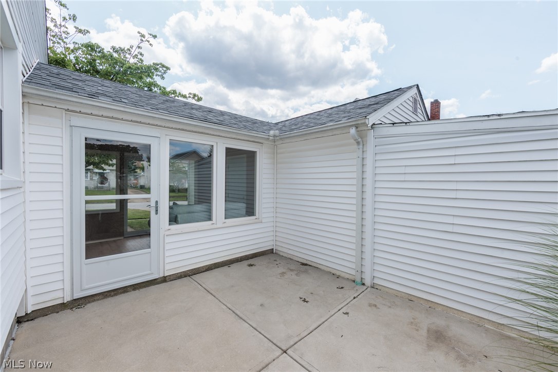 319 Kathron Avenue Cuyahoga Falls OH 44221
