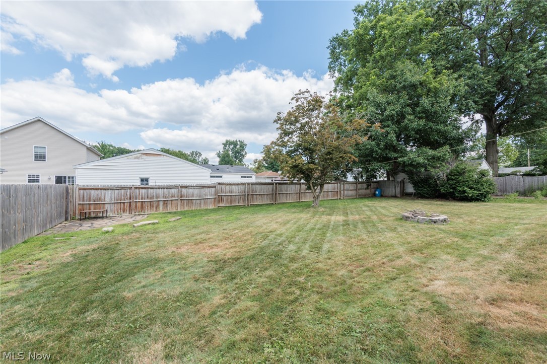 319 Kathron Avenue Cuyahoga Falls OH 44221
