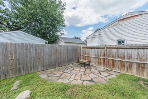 319 Kathron Avenue Cuyahoga Falls OH 44221
