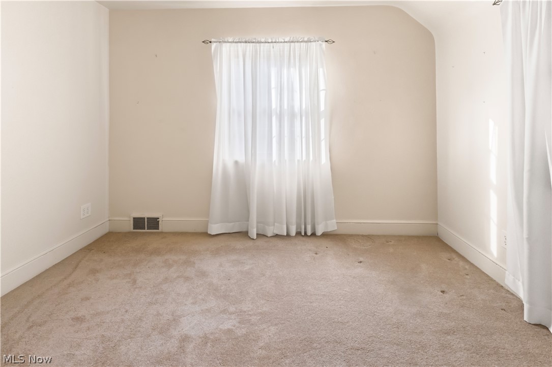 1948 Mccauslen Manor Steubenville OH 43952
