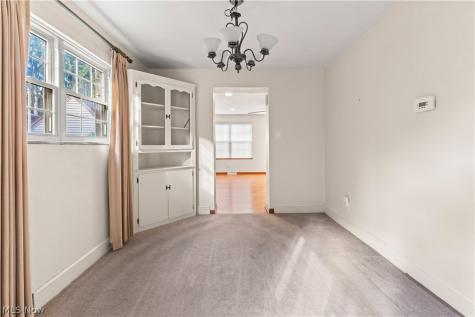 1948 Mccauslen Manor Steubenville OH 43952