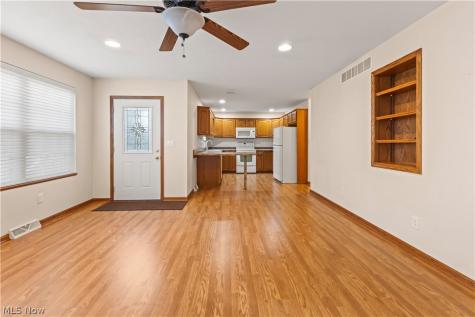 1948 Mccauslen Manor Steubenville OH 43952
