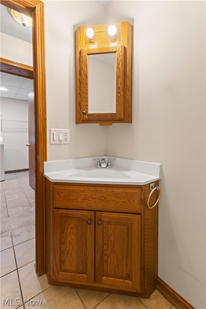 1948 Mccauslen Manor Steubenville OH 43952