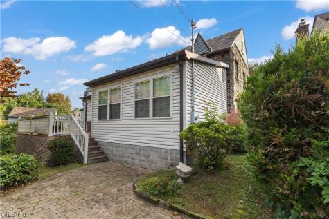 1948 Mccauslen Manor Steubenville OH 43952