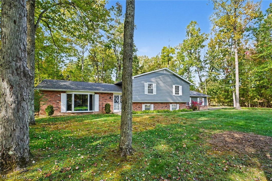 1138 Royal Oak Drive Chagrin Falls OH 44022