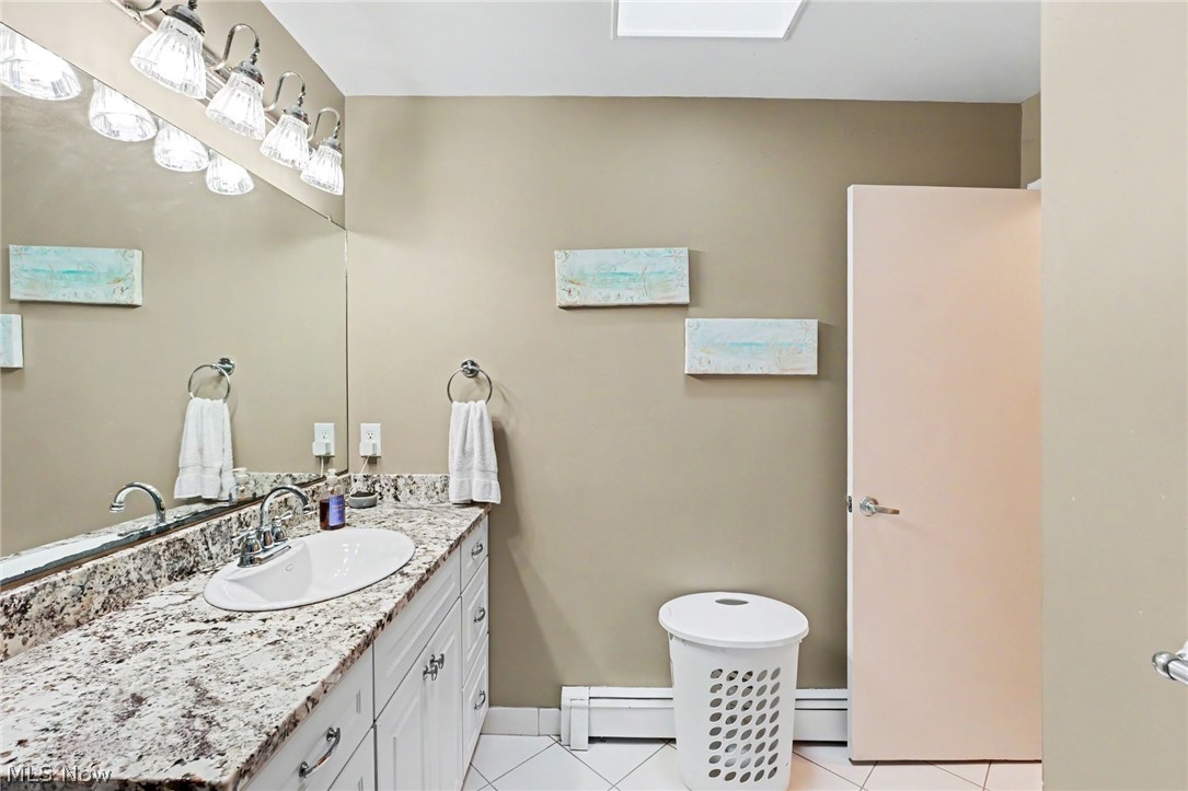 1138 Royal Oak Drive Chagrin Falls OH 44022