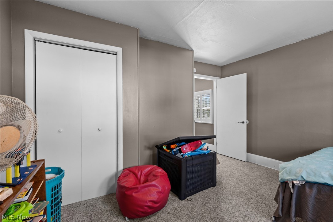 226 W 42nd Street Shadyside OH 43947