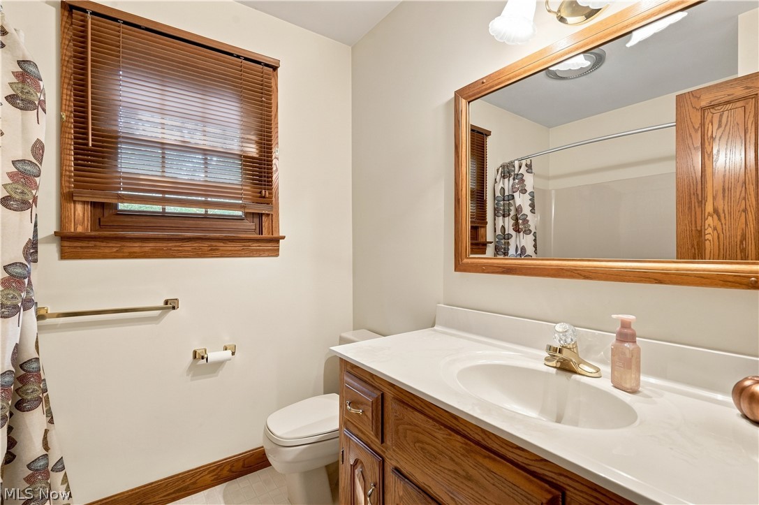 3715 Greenbriar Drive Zanesville OH 43701
