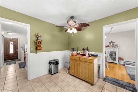 129 Hidden Tree Lane Amherst OH 44001