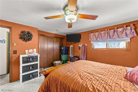 129 Hidden Tree Lane Amherst OH 44001