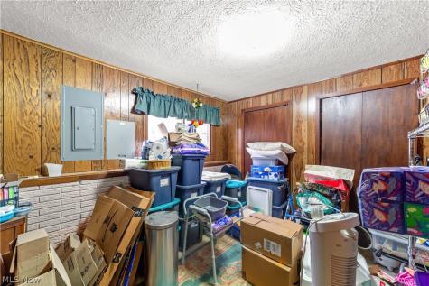 129 Hidden Tree Lane Amherst OH 44001