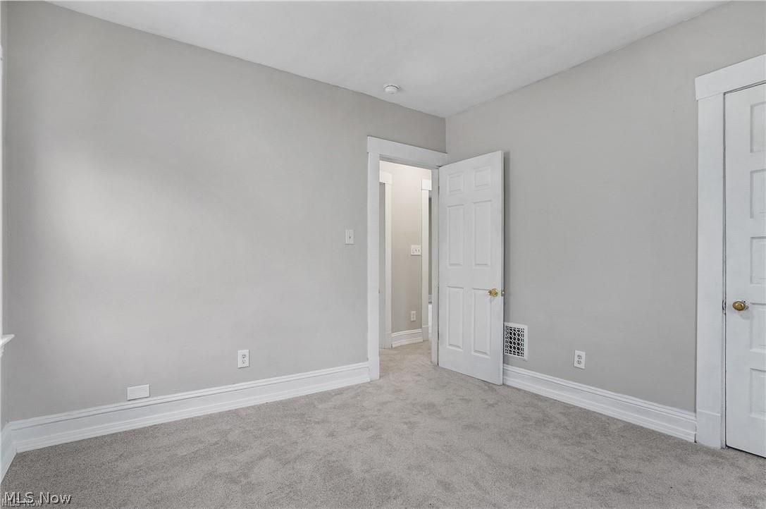 8210 Dorver Avenue Cleveland OH 44105