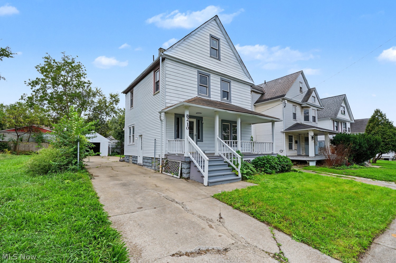 8210 Dorver Avenue Cleveland OH 44105