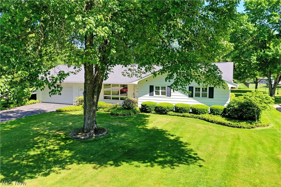 4975 Maple Drive Vienna OH 44473