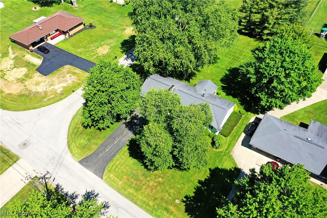 4975 Maple Drive Vienna OH 44473
