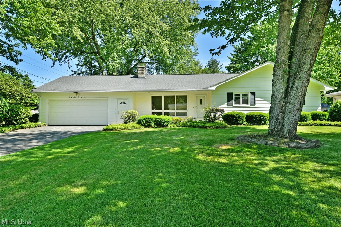 4975 Maple Drive Vienna OH 44473