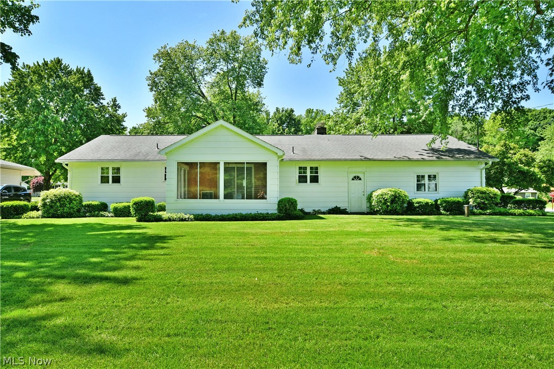 4975 Maple Drive Vienna OH 44473