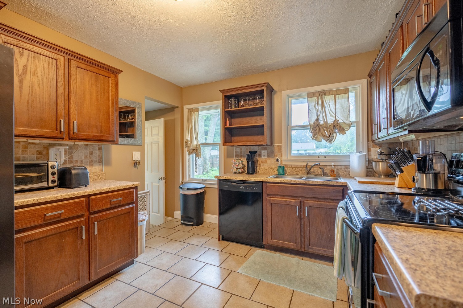 1386 Milan Avenue Akron OH 44320