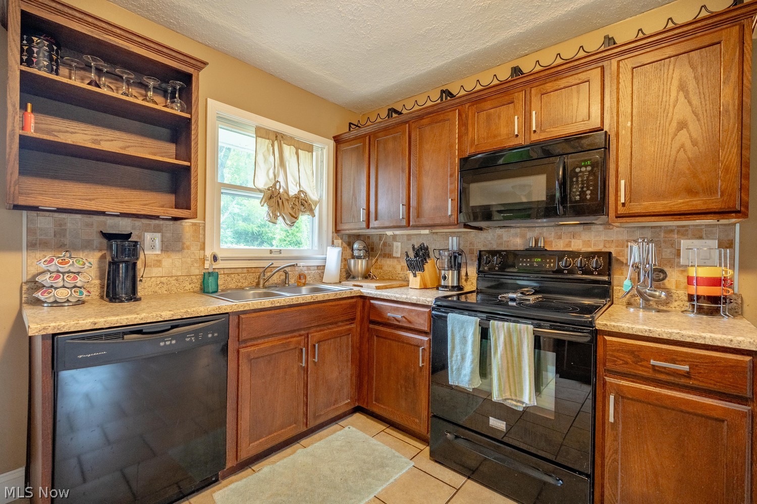 1386 Milan Avenue Akron OH 44320