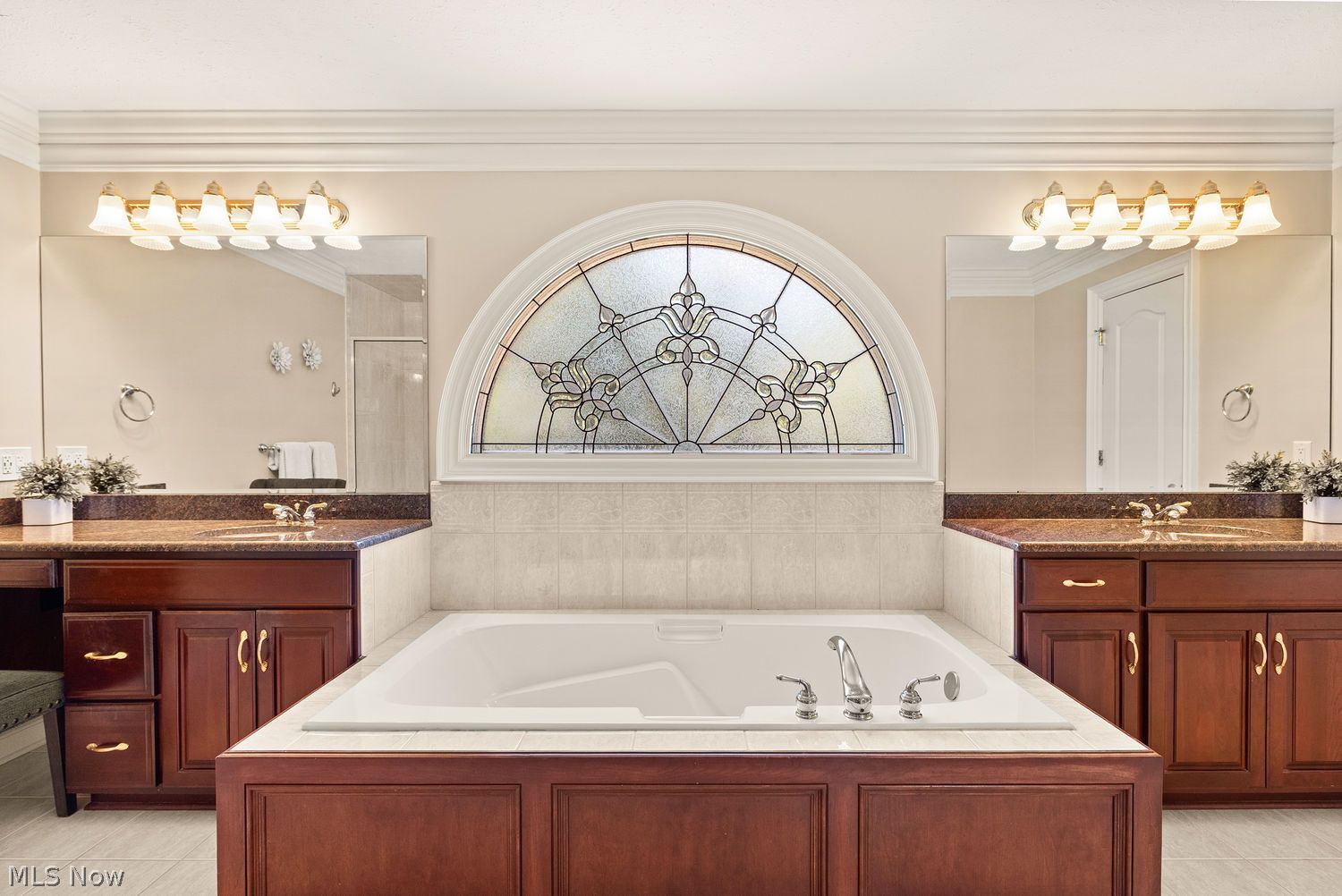 18908 Glen Cairn Way Strongsville OH 44149