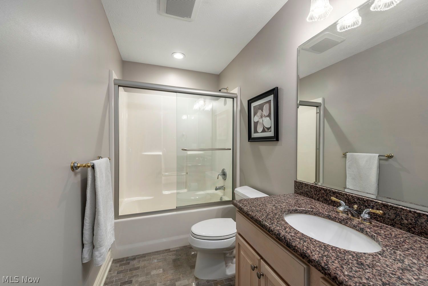 18908 Glen Cairn Way Strongsville OH 44149