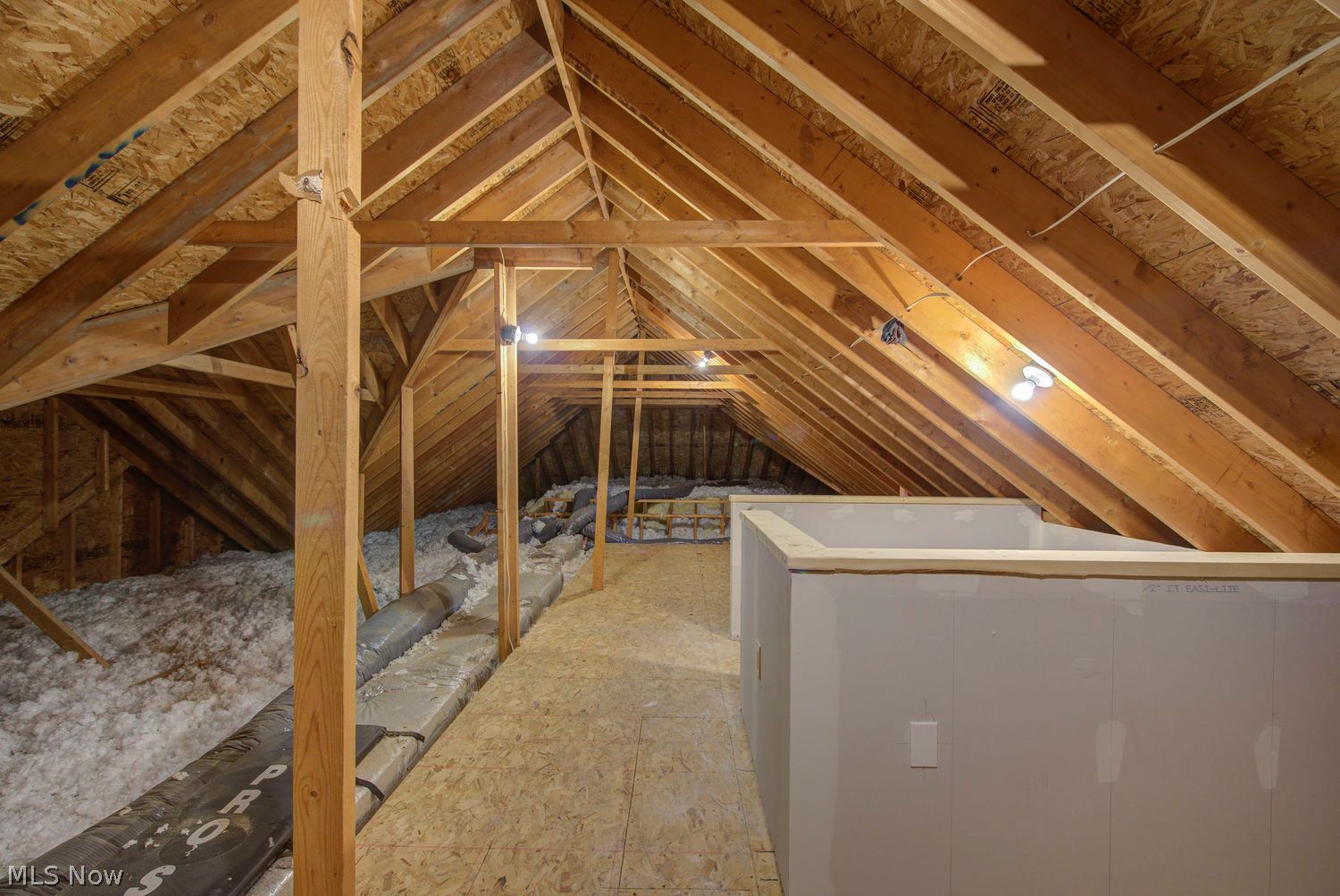 18908 Glen Cairn Way Strongsville OH 44149