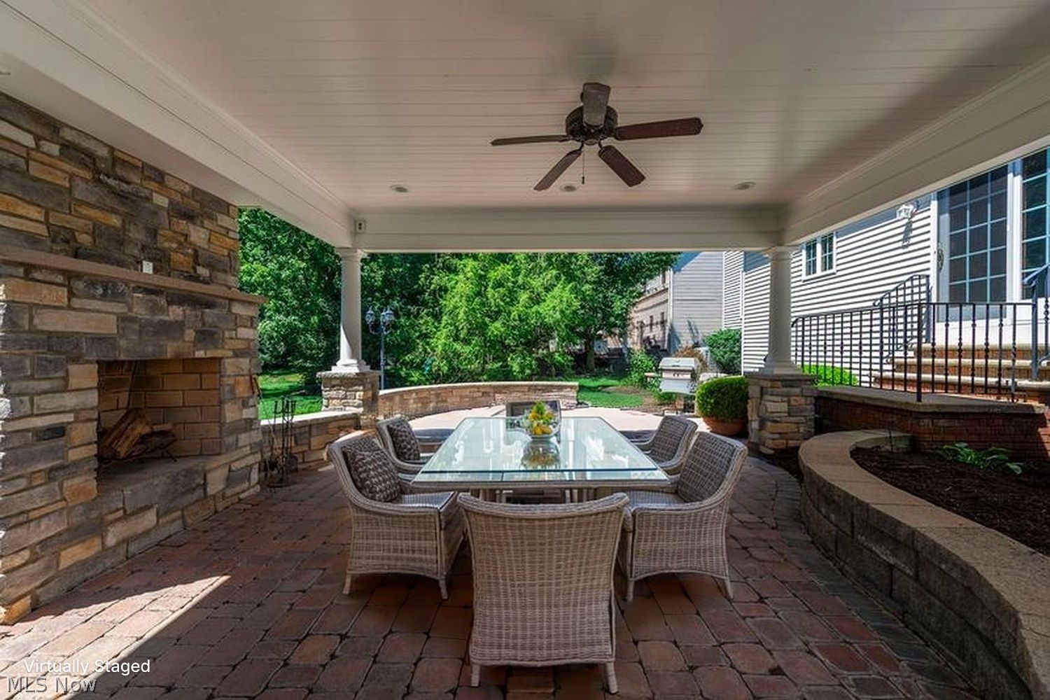 18908 Glen Cairn Way Strongsville OH 44149