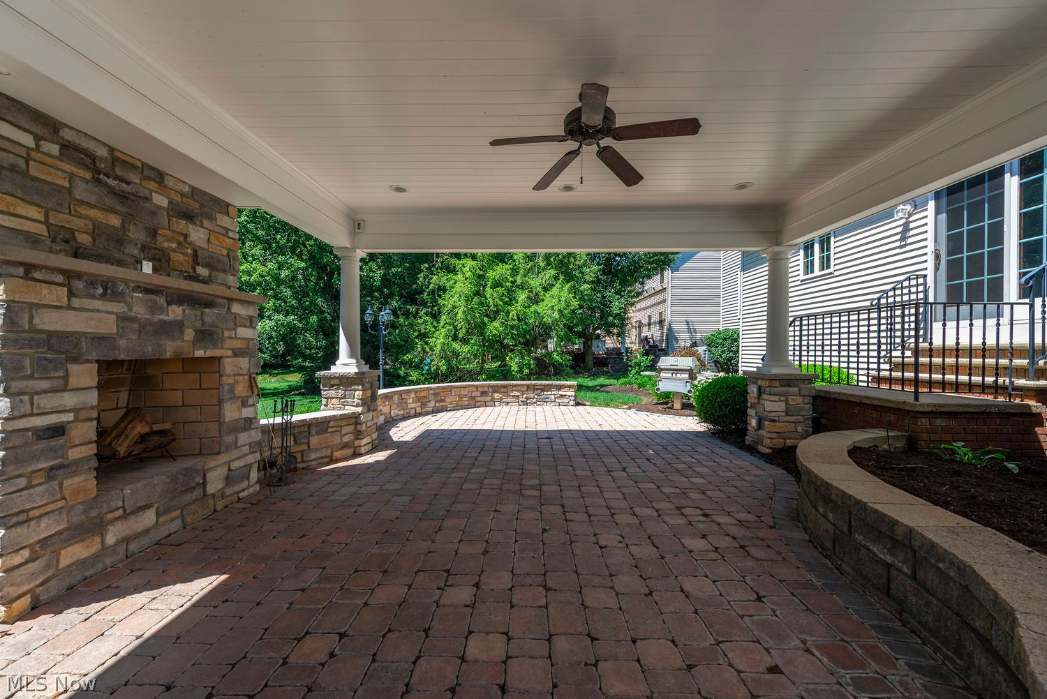 18908 Glen Cairn Way Strongsville OH 44149