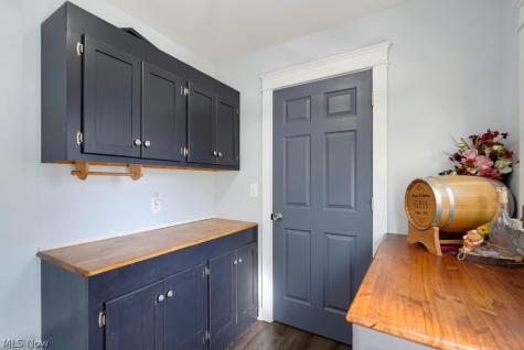 122 Wooster Street NE Navarre OH 44662