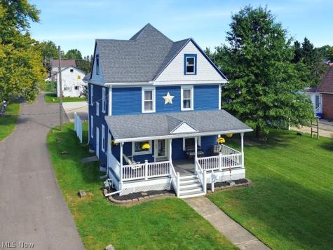 122 Wooster Street NE Navarre OH 44662