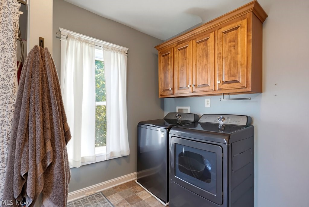 122 Wooster Street NE Navarre OH 44662