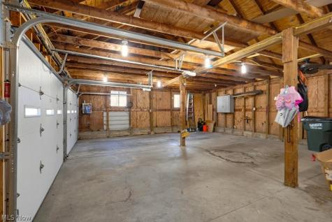 122 Wooster Street NE Navarre OH 44662