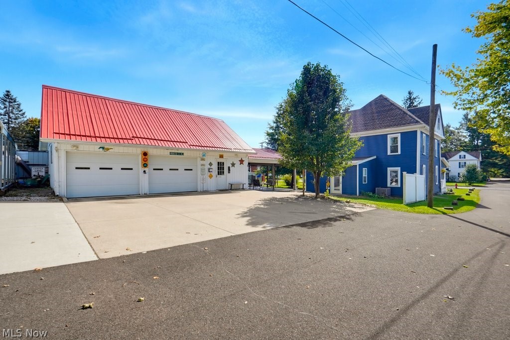 122 Wooster Street NE Navarre OH 44662